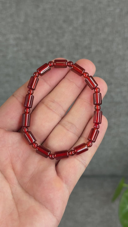 Natural Garnet Lu Thong Mix Bead Bracelet Size 6 mm
