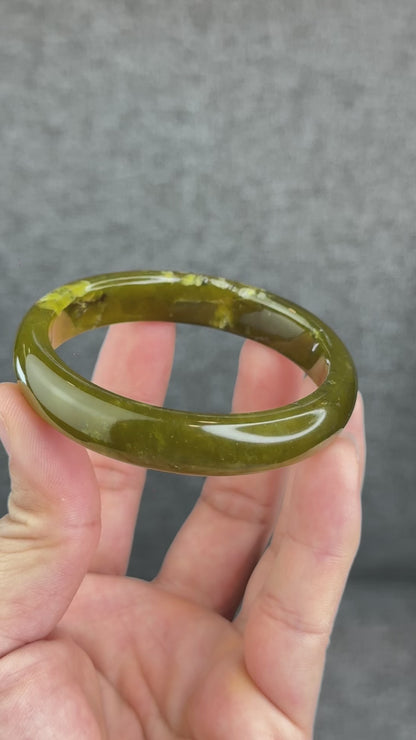 Natural Serpentine Bangle Leaf Style Size 57 mm