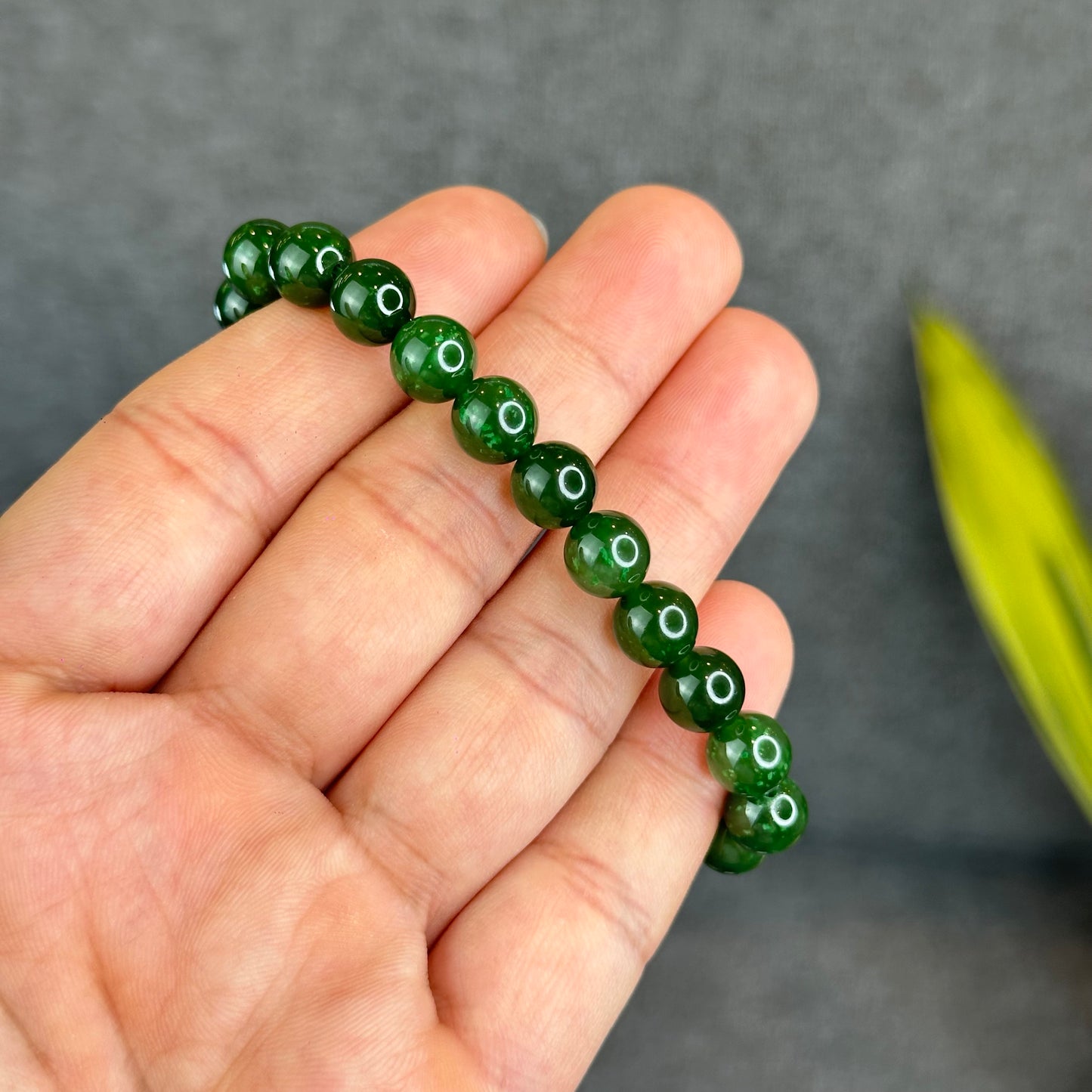 Natural Nephrite Jade Bracelet Size 8 mm - High Quality