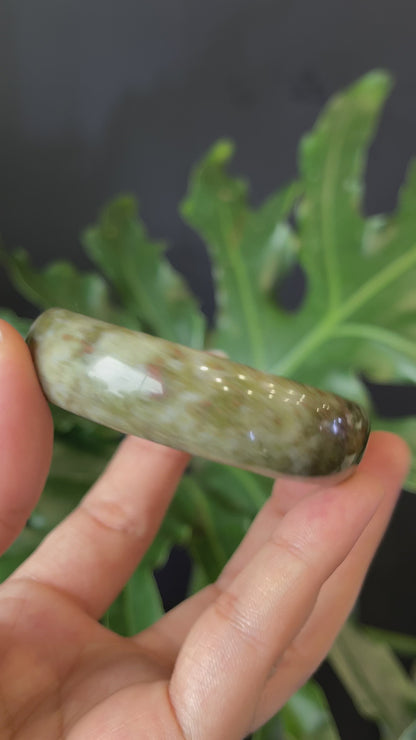 Natural Serpentine Bangle Leaf Style Size 52 mm