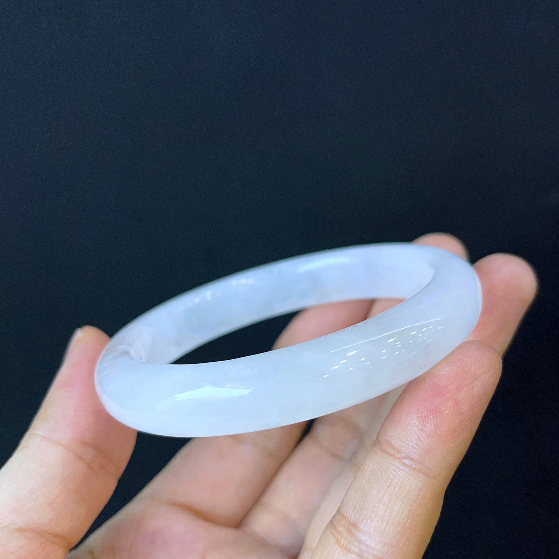 Clear Quartz Bangle Leaf Style Size 54 mm.
