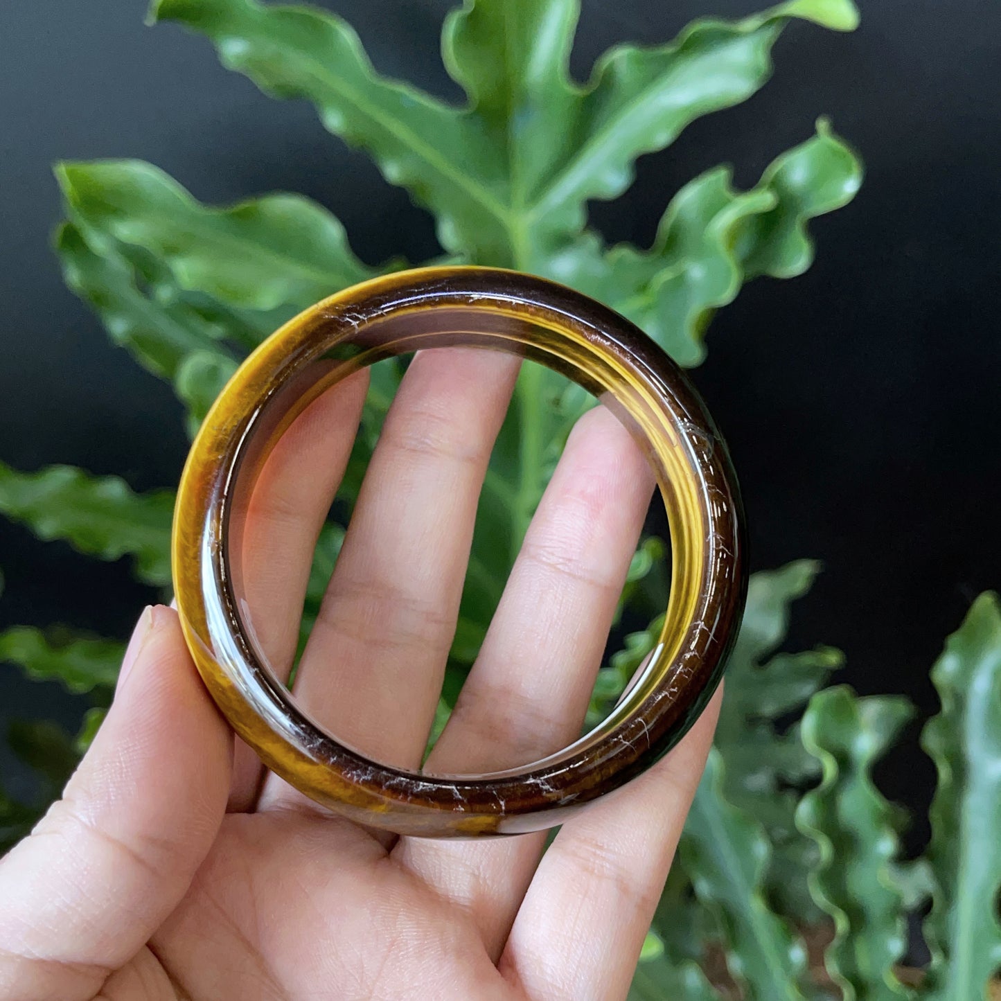 Natural Tiger Eye Bangle Leaf Style Size 56 mm