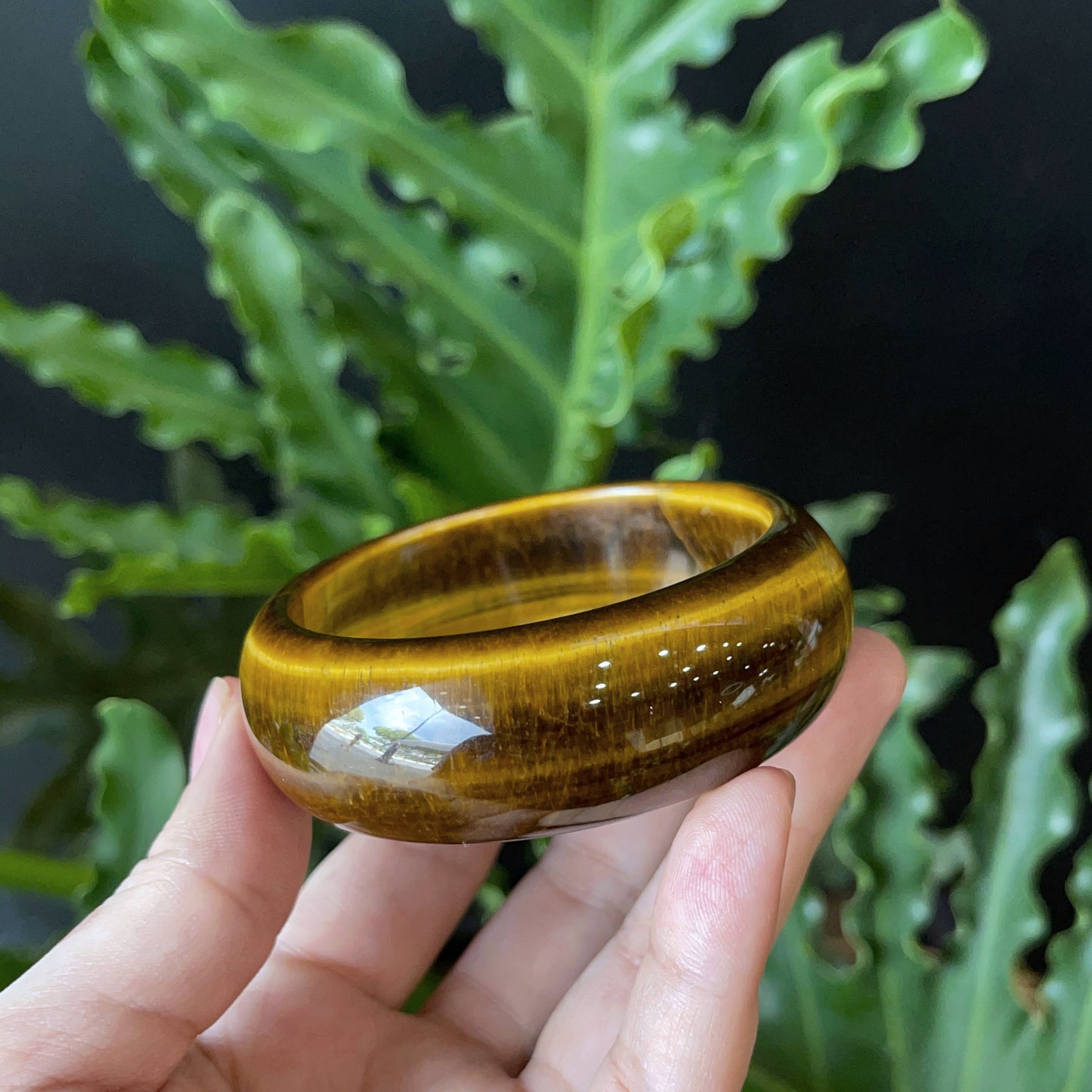 Natural Tiger Eye Bangle Leaf Style Size 57 mm