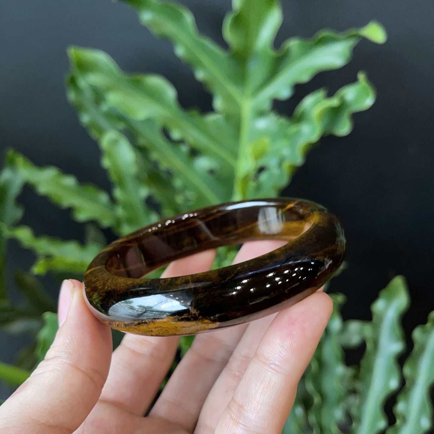 Natural Tiger Eye Bangle Leaf Style Size 60 mm