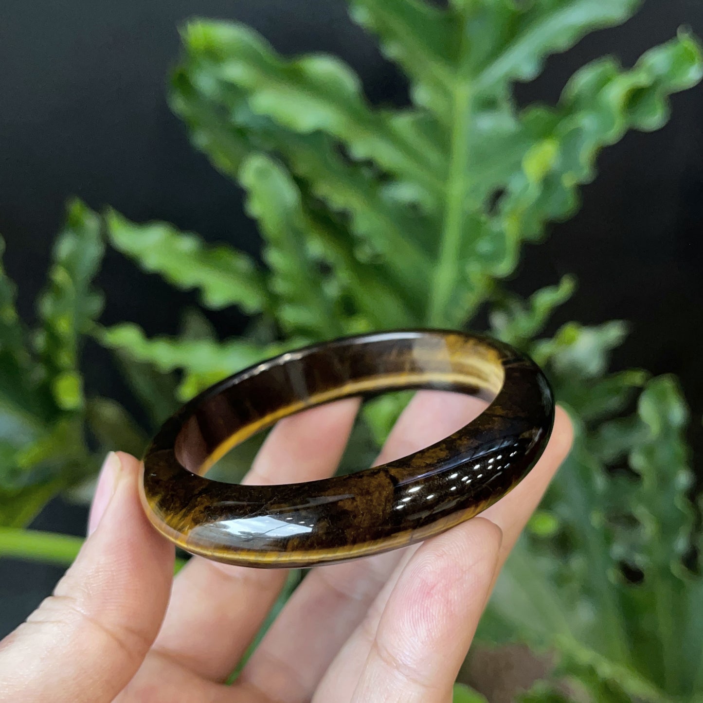 Natural Tiger Eye Bangle Leaf Style Size 54 mm