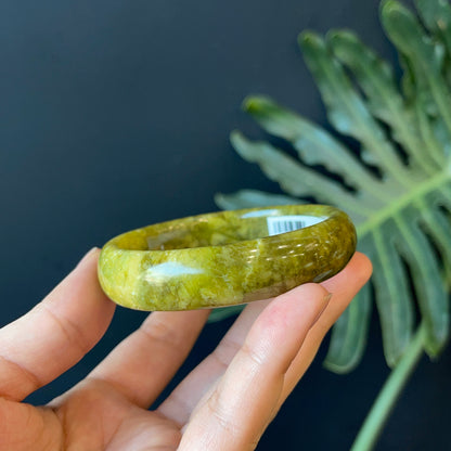 Natural Serpentine Bangle Leaf Style Size 57 mm