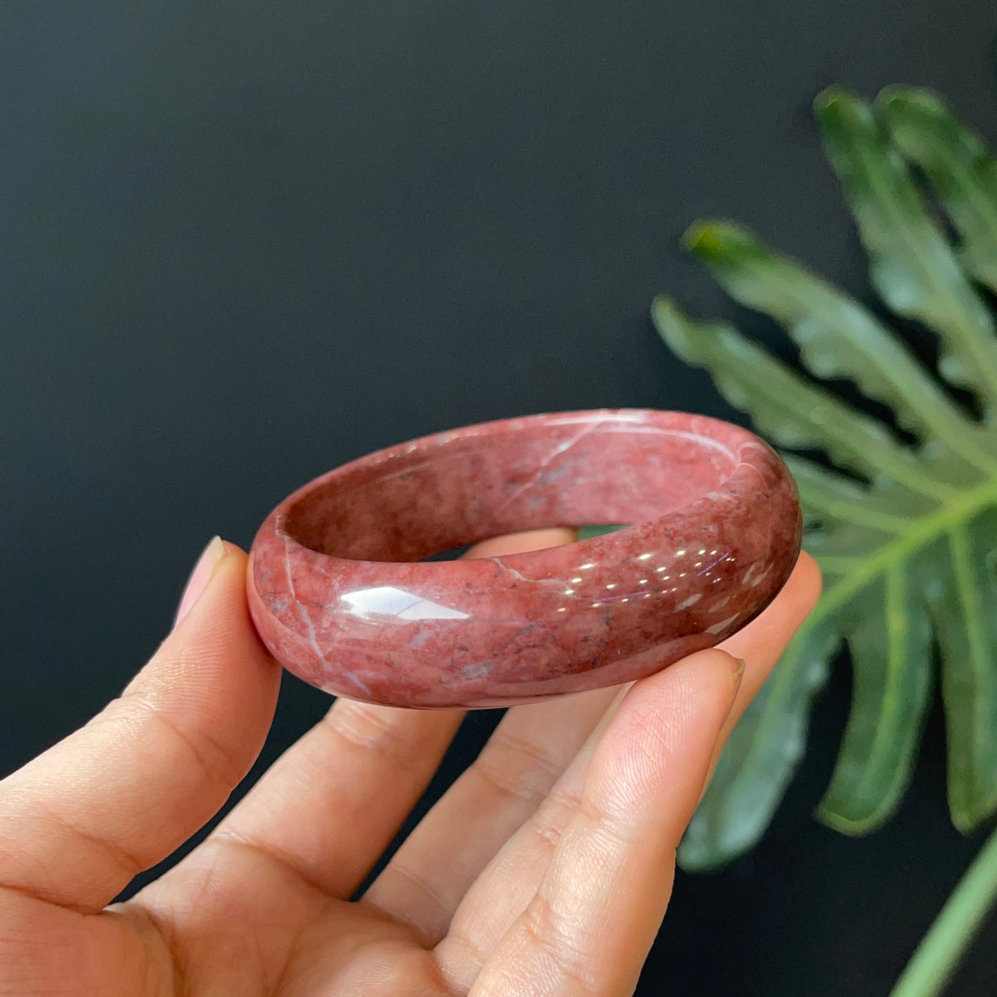 Natural Serpentine Bangle Leaf Style Size 56 mm