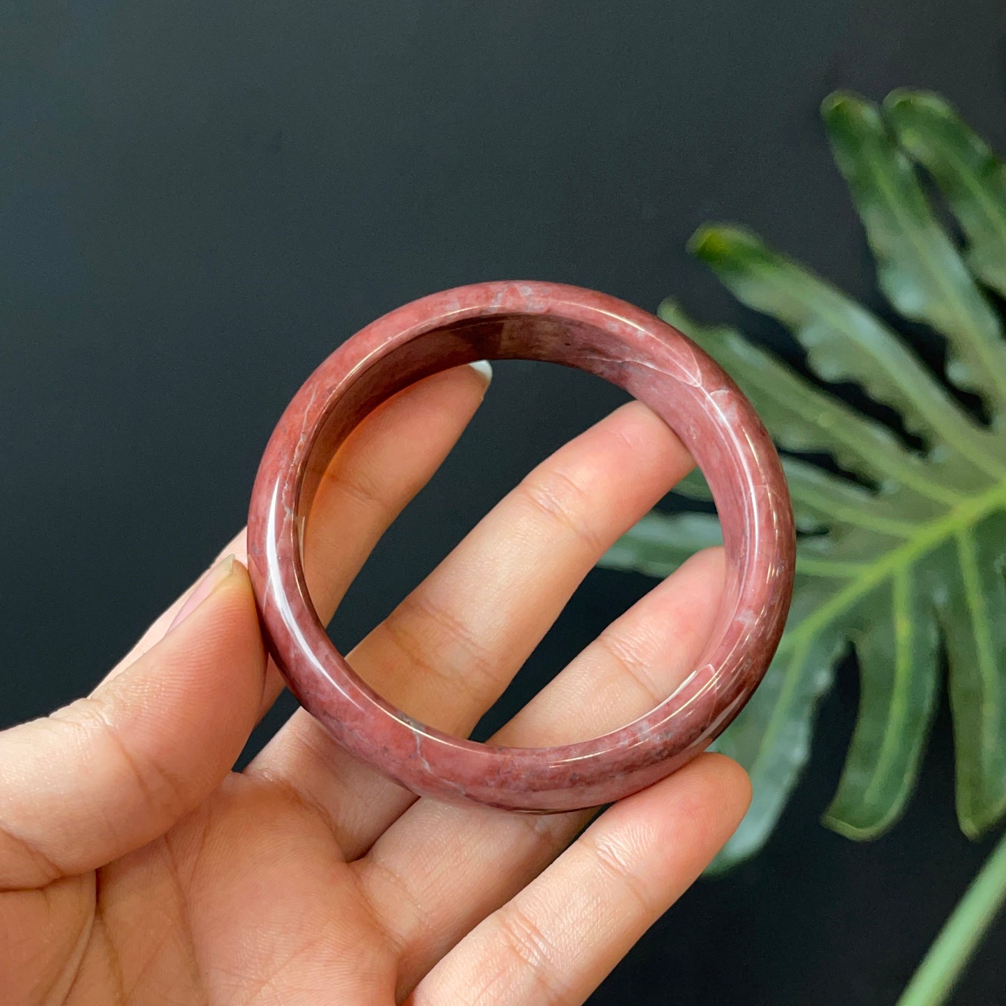 Natural Serpentine Bangle Leaf Style Size 56 mm