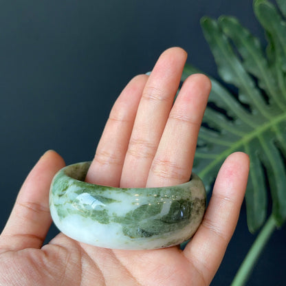 Natural Serpentine Bangle Leaf Style Size 56 mm