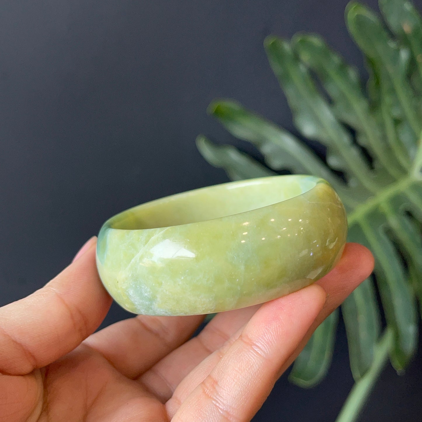 Natural Serpentine Bangle Leaf Style Size 55 mm