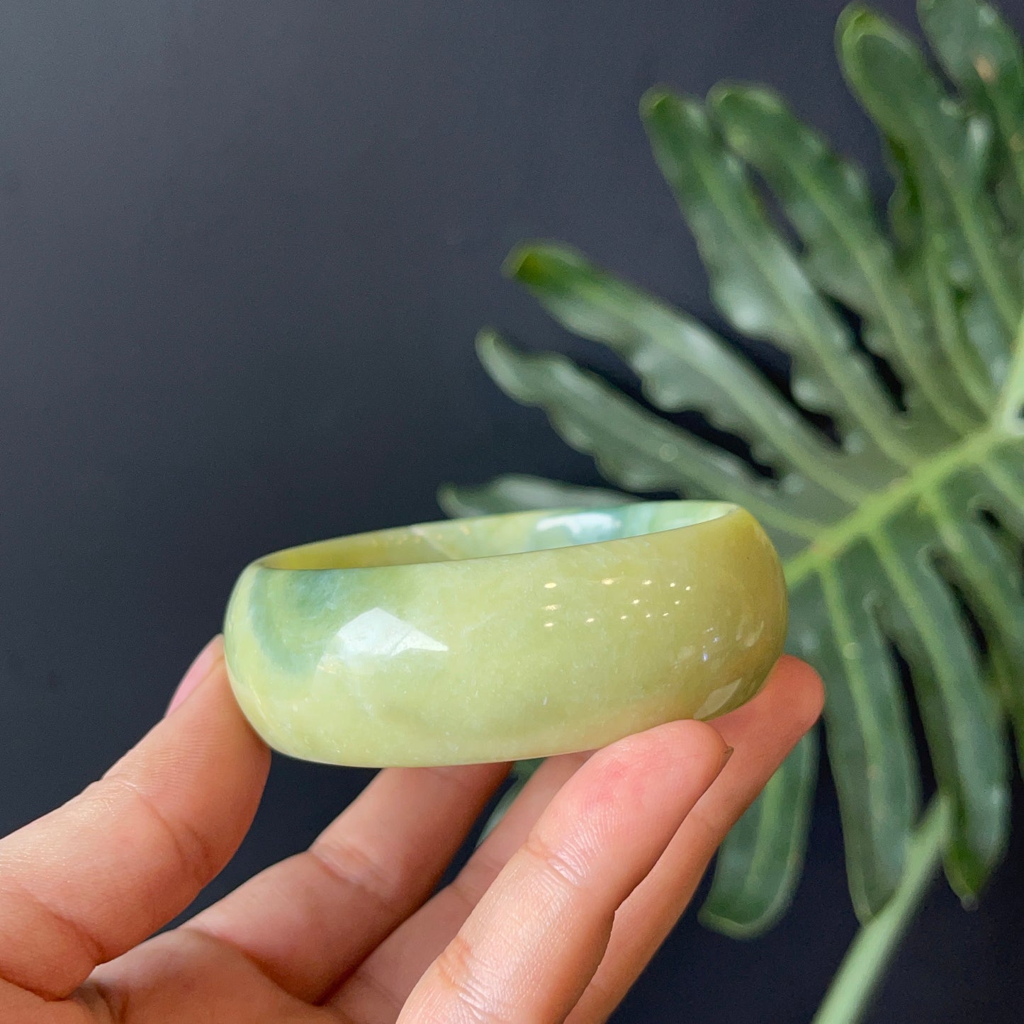 Natural Serpentine Bangle Leaf Style Size 55 mm