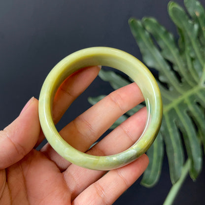 Natural Serpentine Bangle Leaf Style Size 55 mm