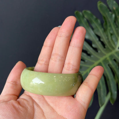Natural Serpentine Bangle Leaf Style Size 55 mm