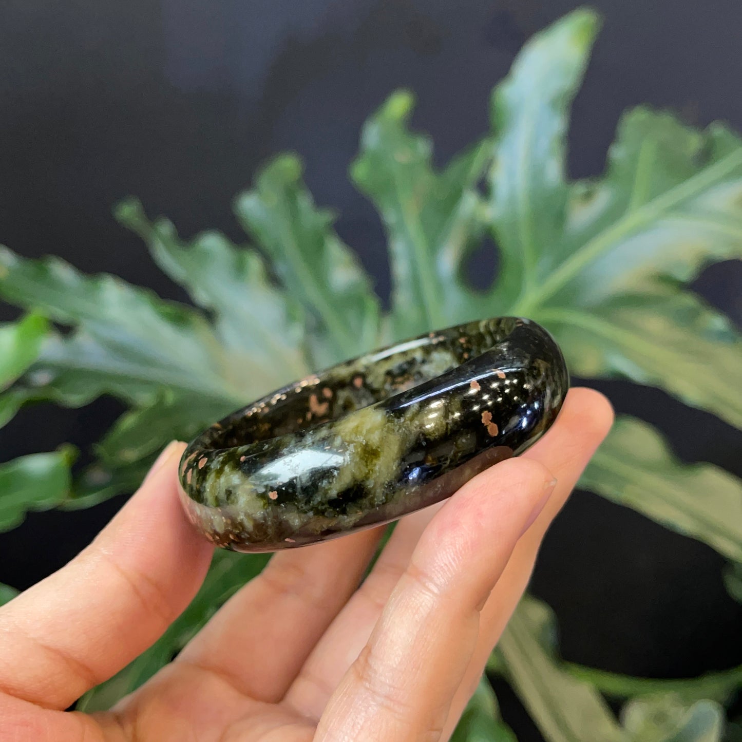 Serpentine Bangle Leaf Style Size 52 mm