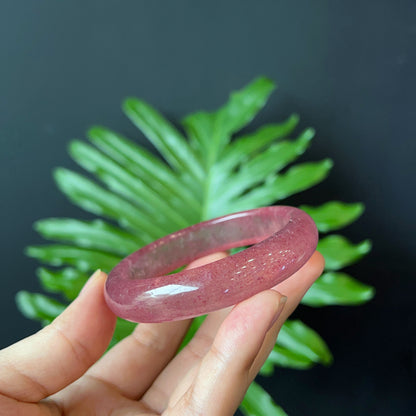 Natural Strawberry Quartz Bangle Leaf Style Size 56 mm