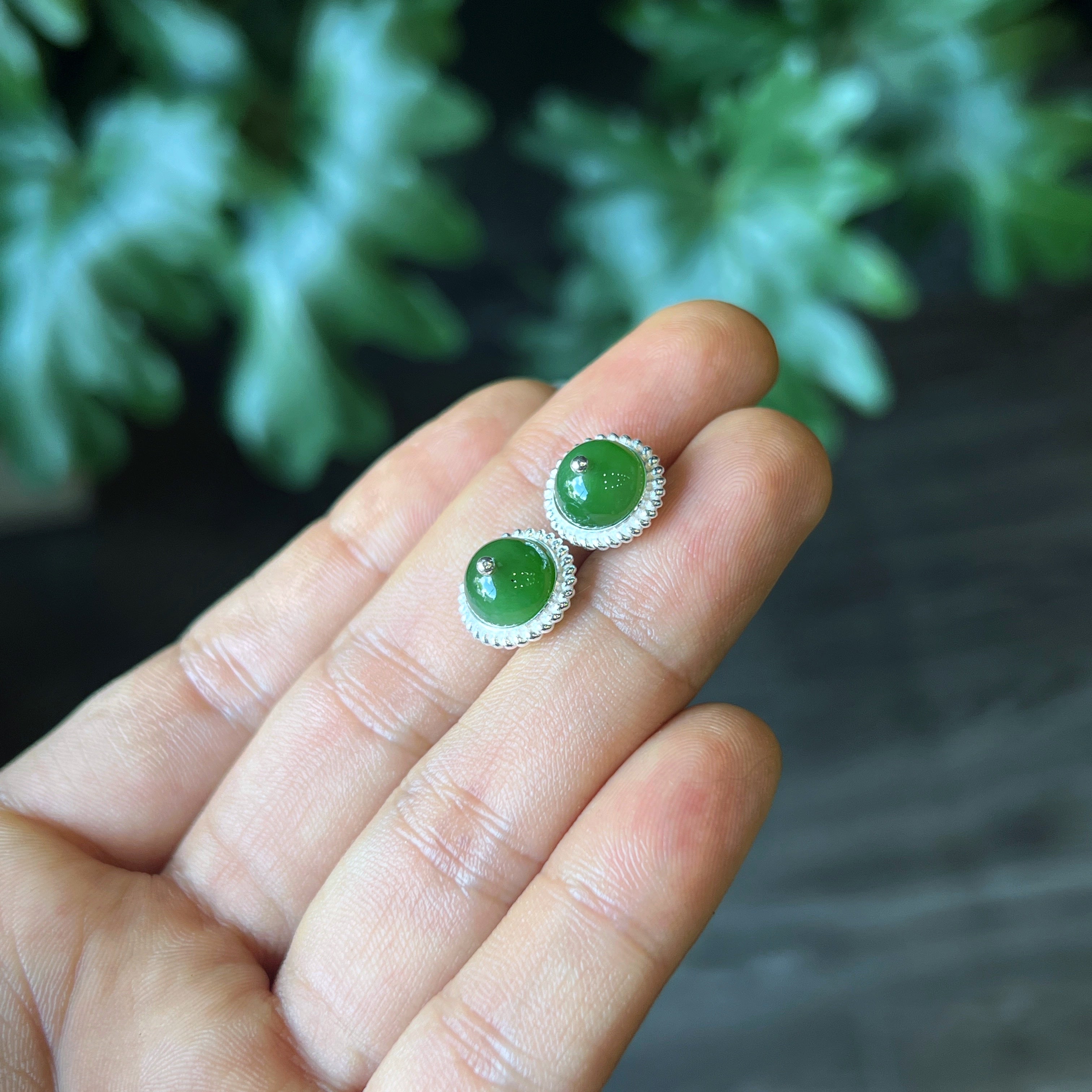 Jade earing discount