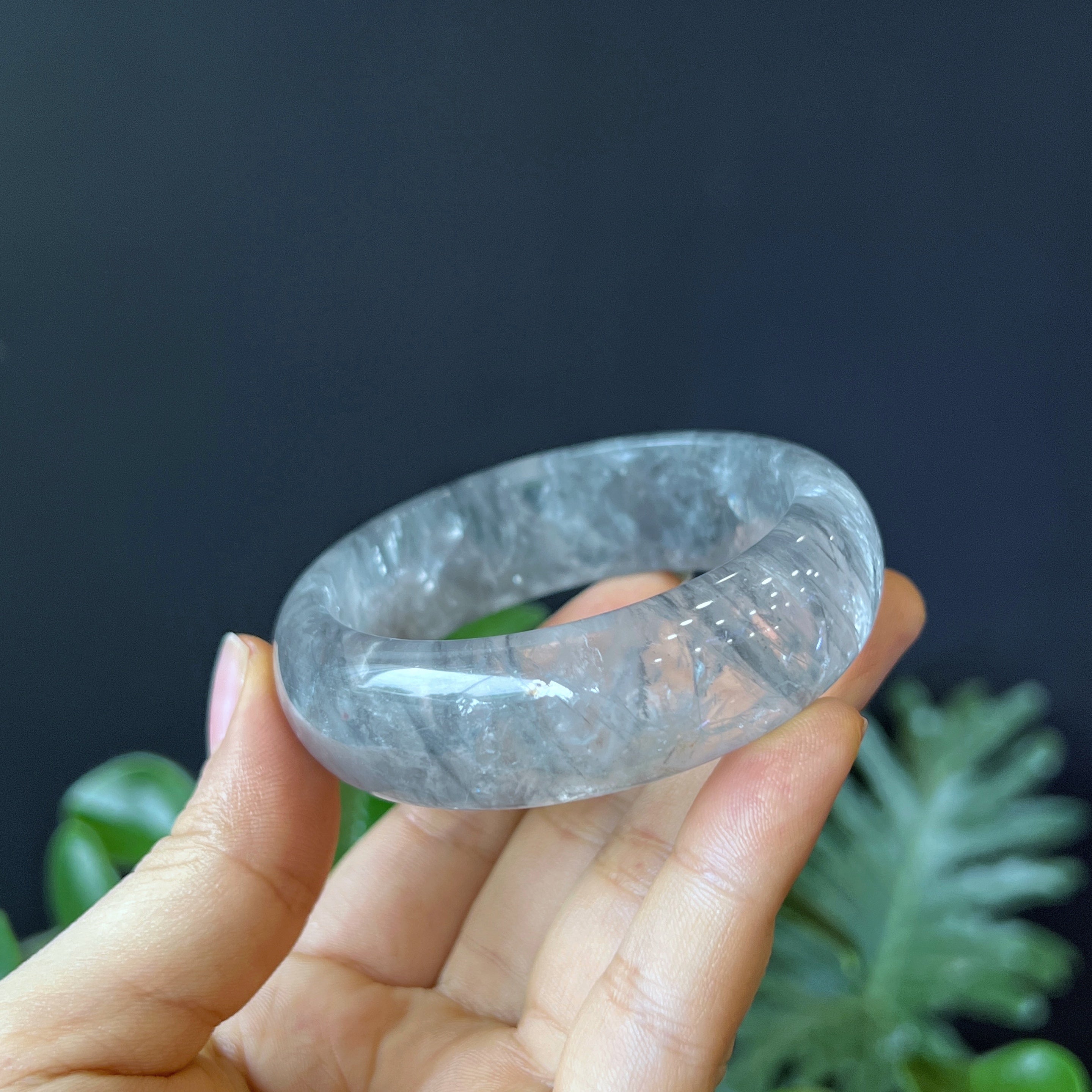 Jade top bangle 54mm