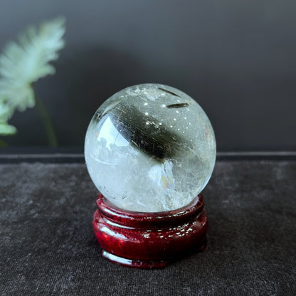 Sphère de quartz fantôme vert