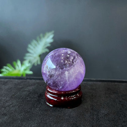 Sphère d'améthyste