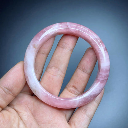 Rose Quartz Bangle Leaf Style Size 57 mm.