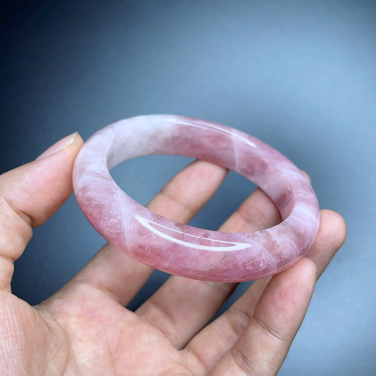 Rose Quartz Bangle Leaf Style Size 57 mm.